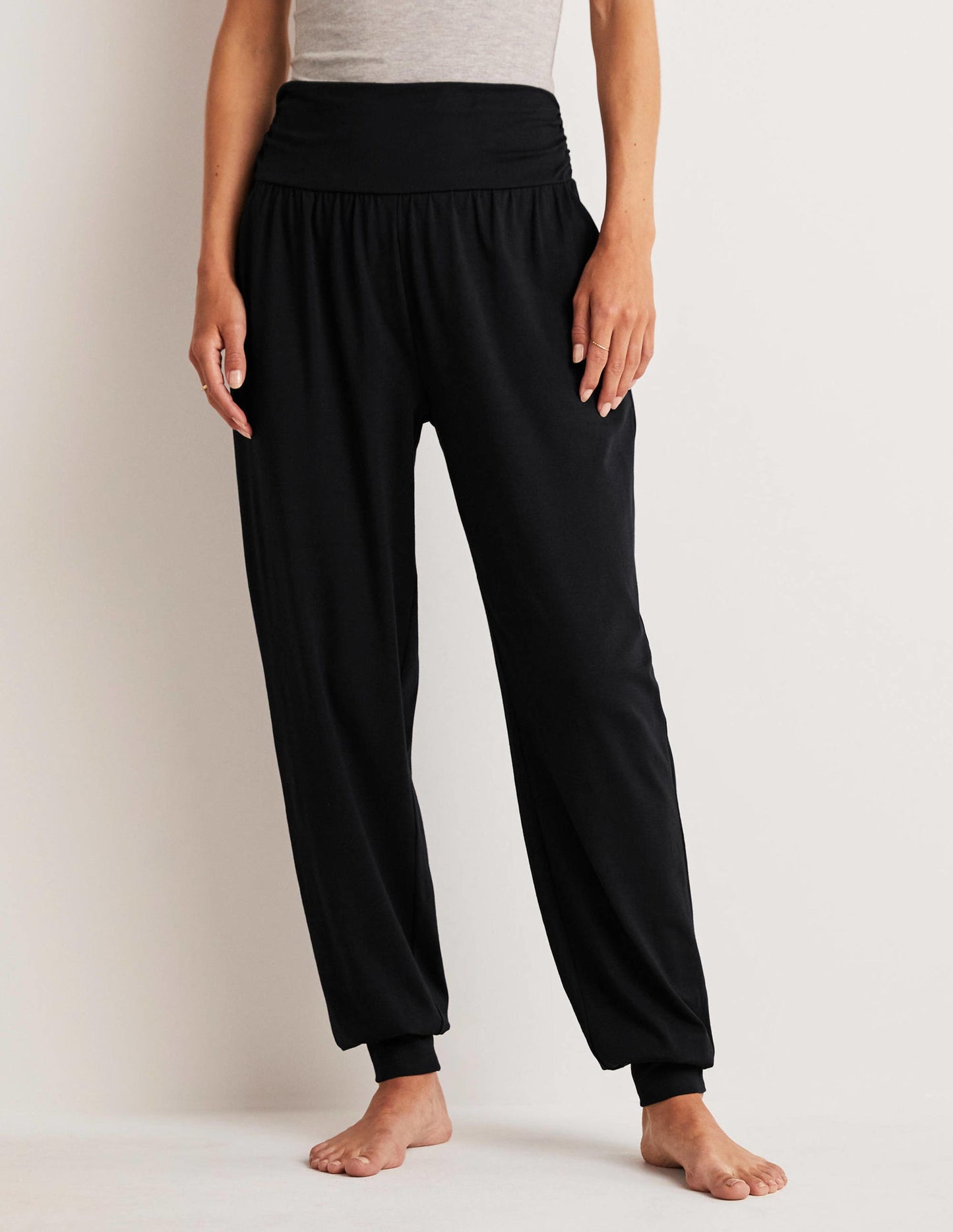 Hareem Jersey Sweatpants-Black