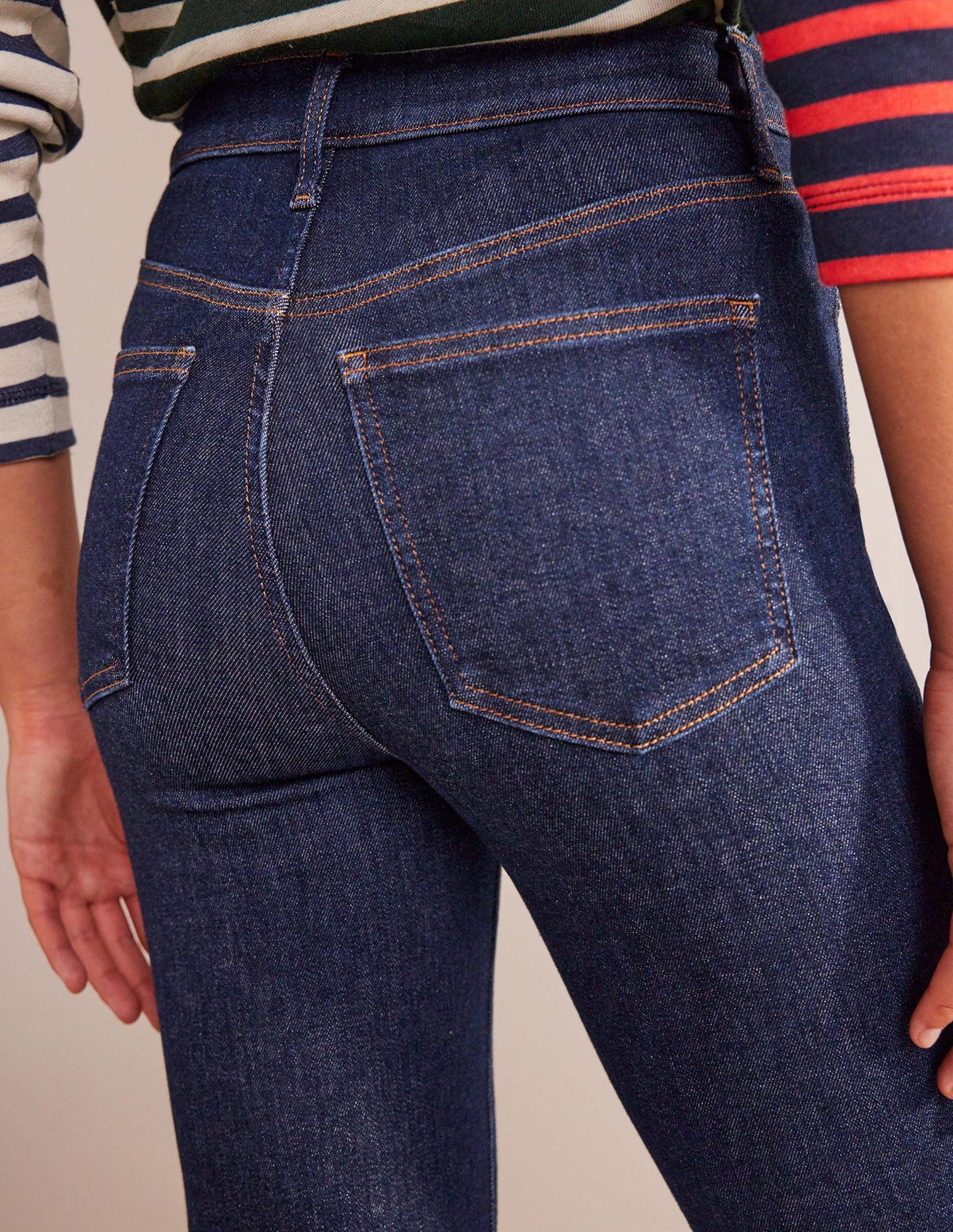 High Rise True Straight Jeans-Rinse Wash