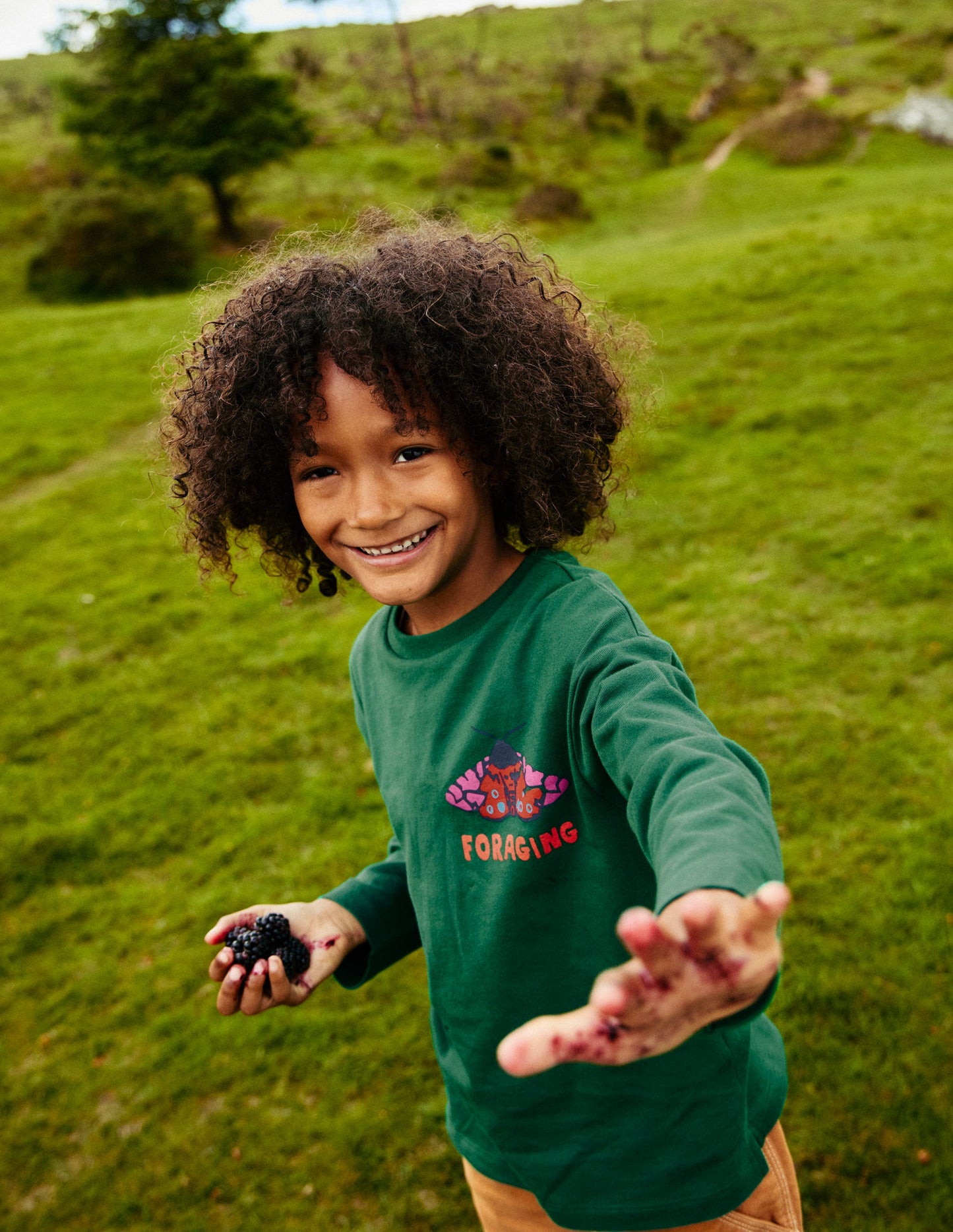 Educational T-Shirt-Jewel Green Autumn Foraging