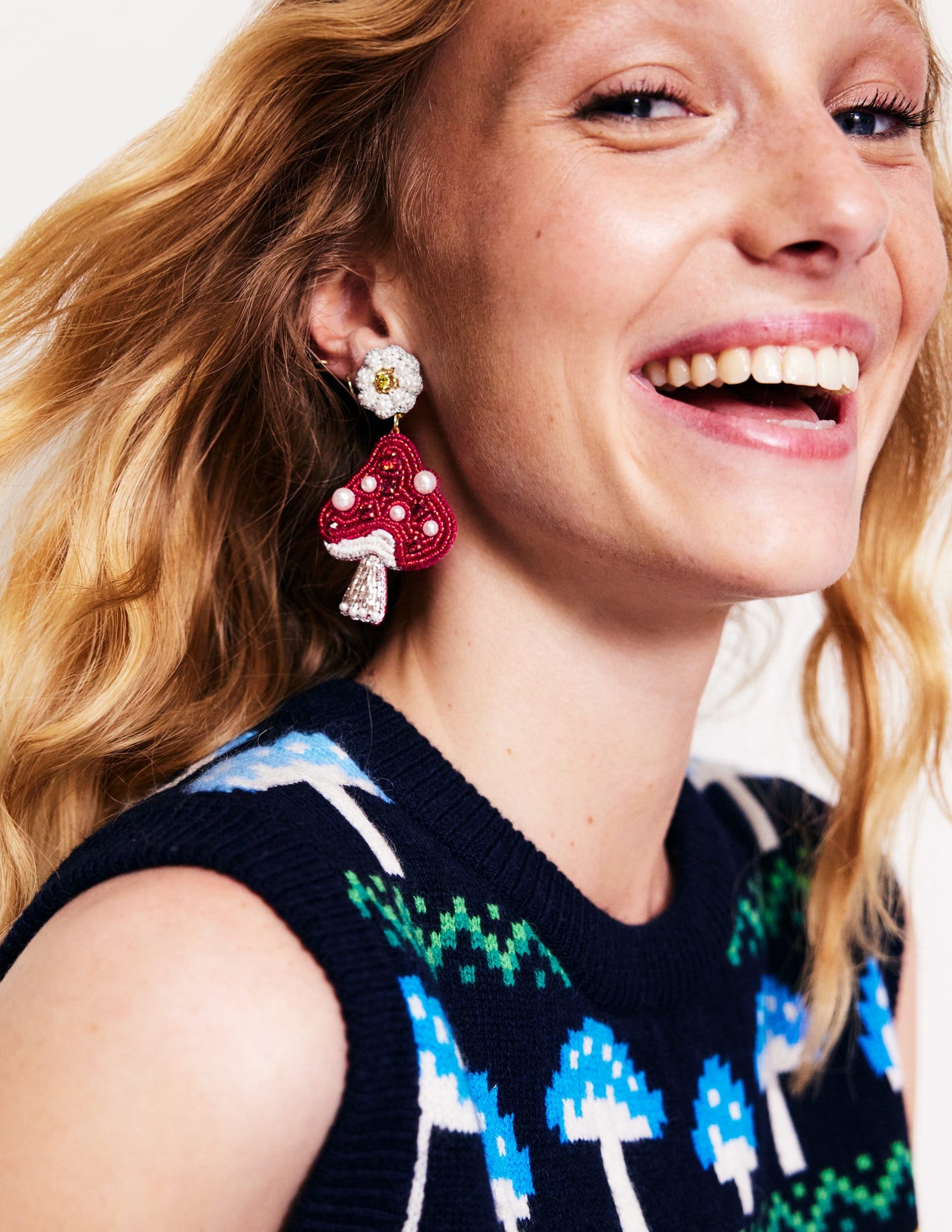 Novelty Beaded Earrings-Mushroom