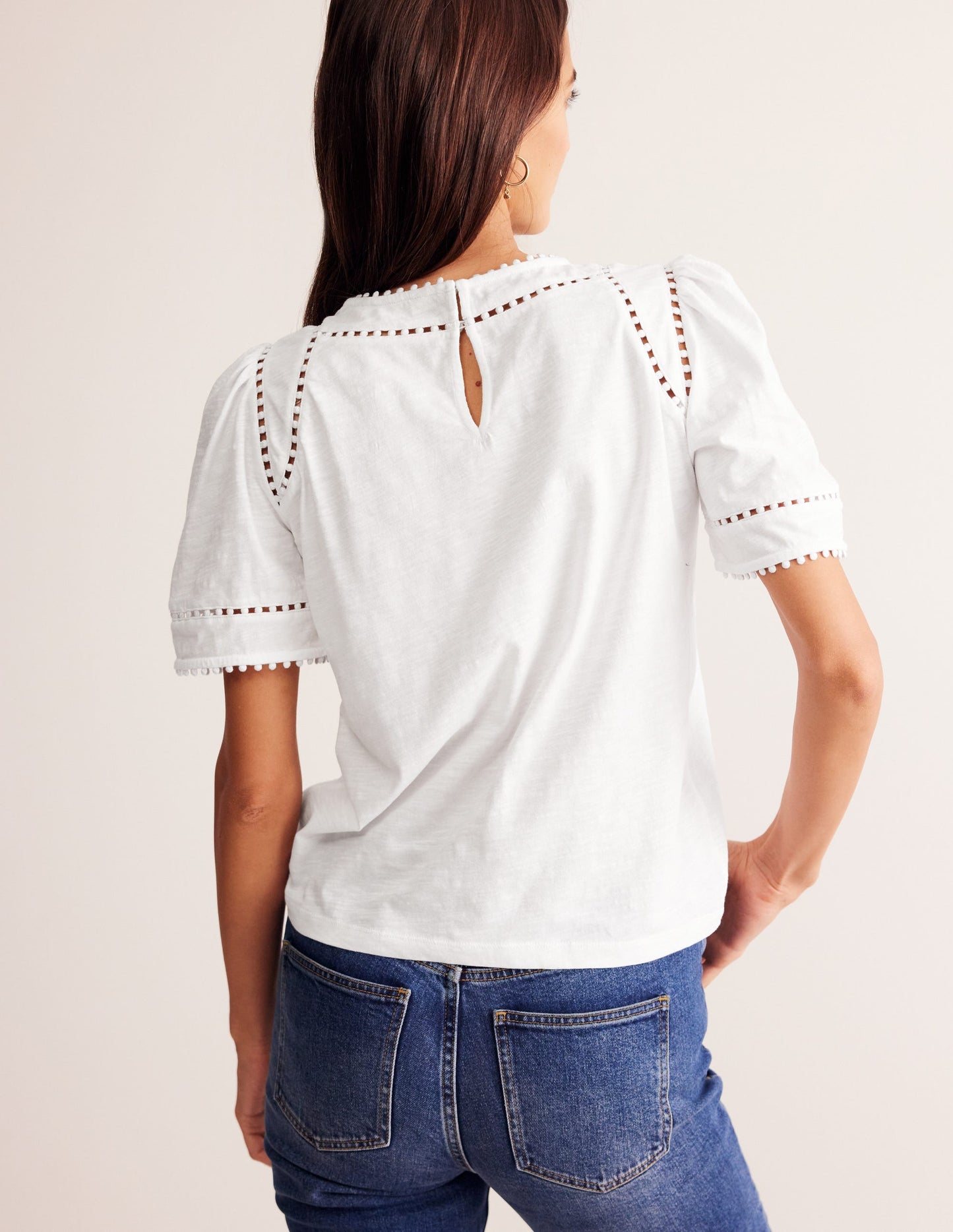 Mila Trim Detail Top-White