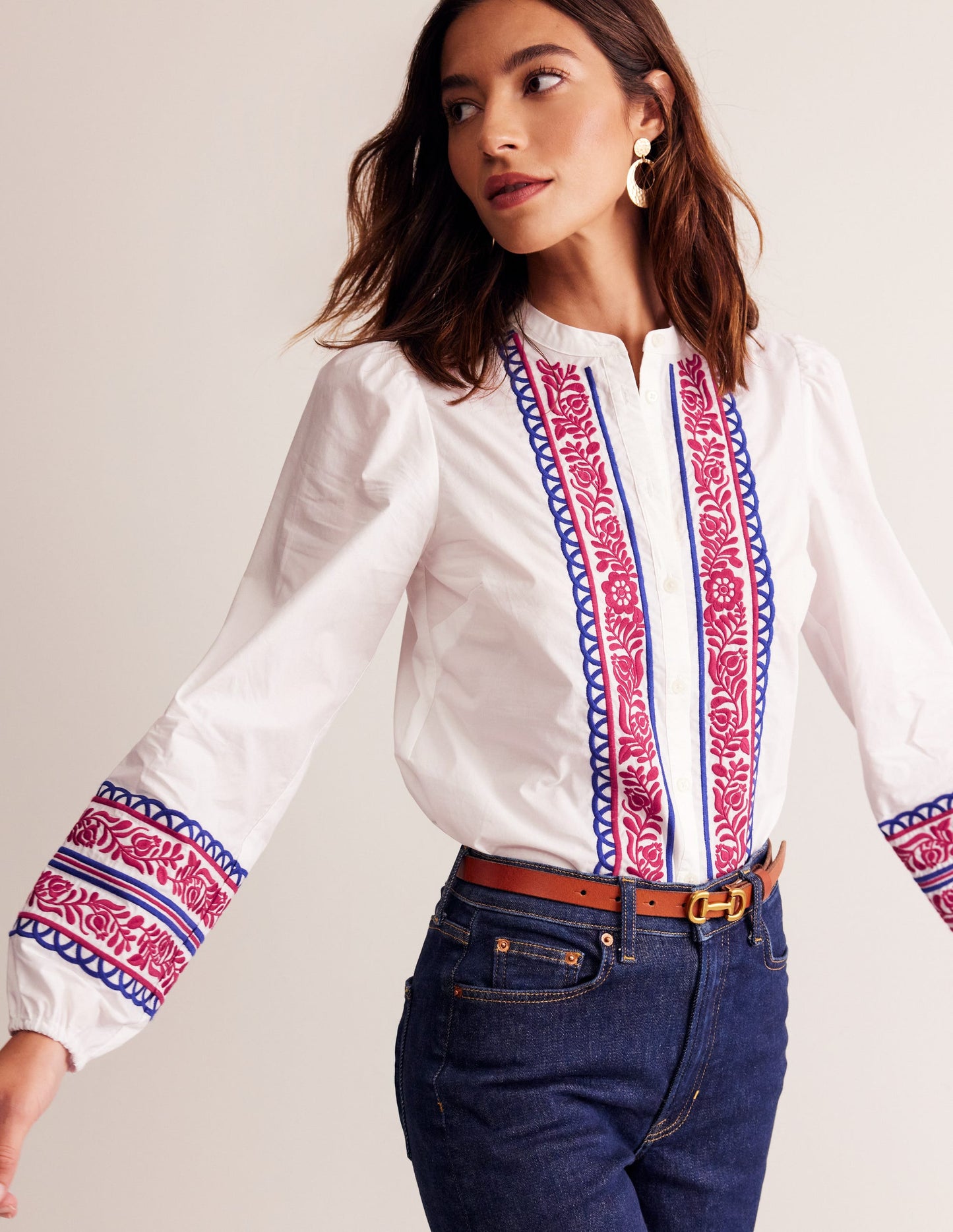 Embroidery Interest Top-White Embroidery