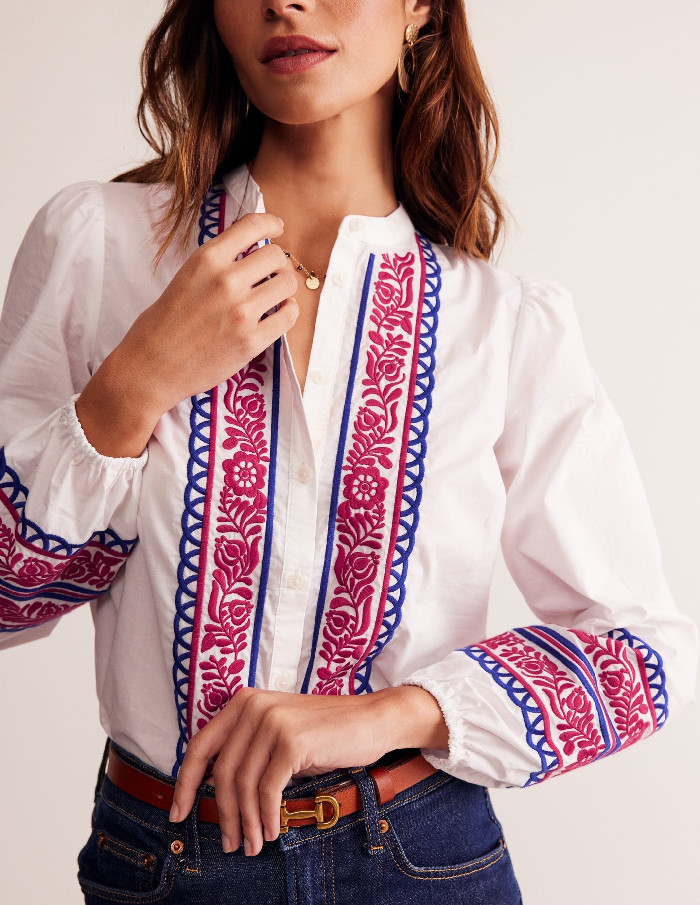 Embroidery Interest Top-White Embroidery