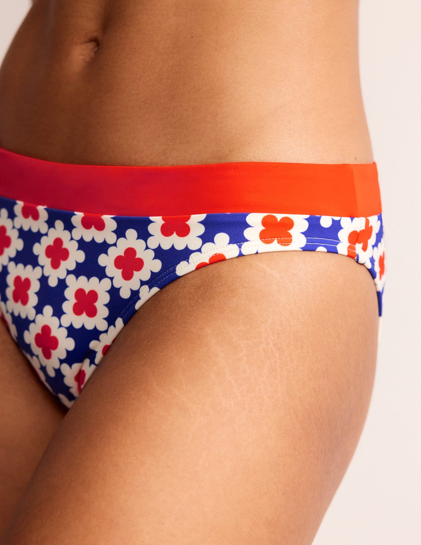 Ithaca Panel Bikini Bottoms-Surf the web, Abstract Tile