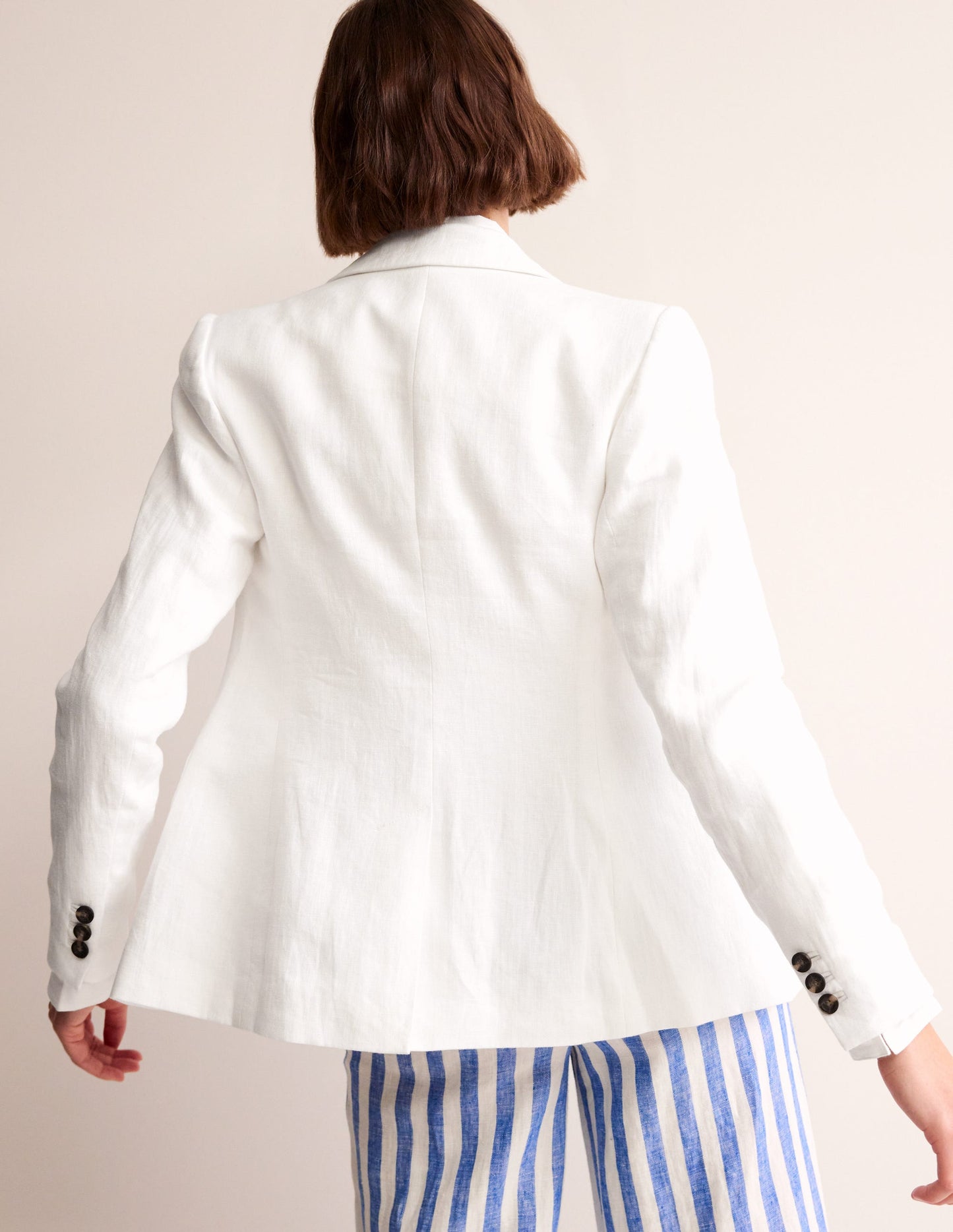 Marylebone Linen Blazer-White