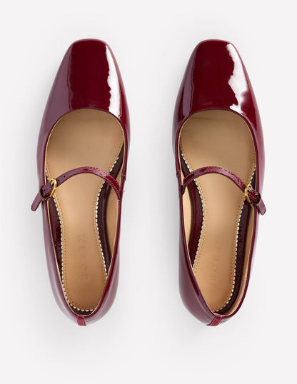 Penelope Mary Jane Flat-Oxblood