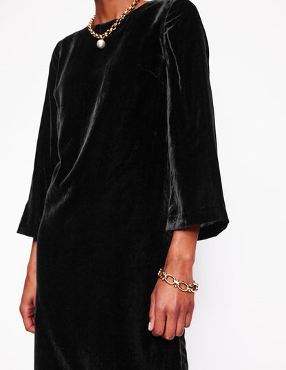 Long Sleeve Velvet Shift Dress-Black