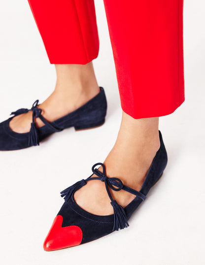 Tassel Tie Point Flat-Navy and Poppy Red